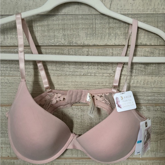 NWT Jessica Simpson Bra - Picture 1 of 5